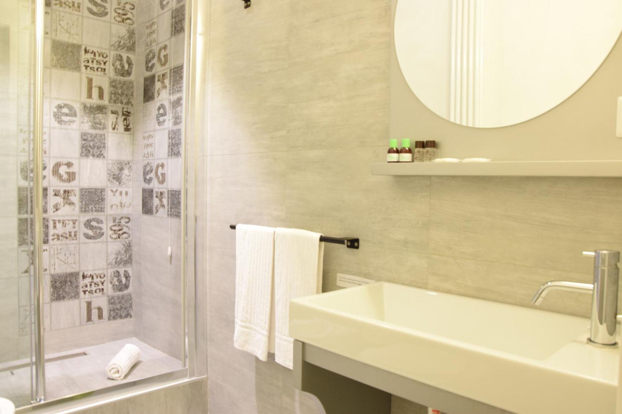Design&Art Pie' - Elegant Rooms Near The Pantheon, Calm & Central Stay — Photos 2